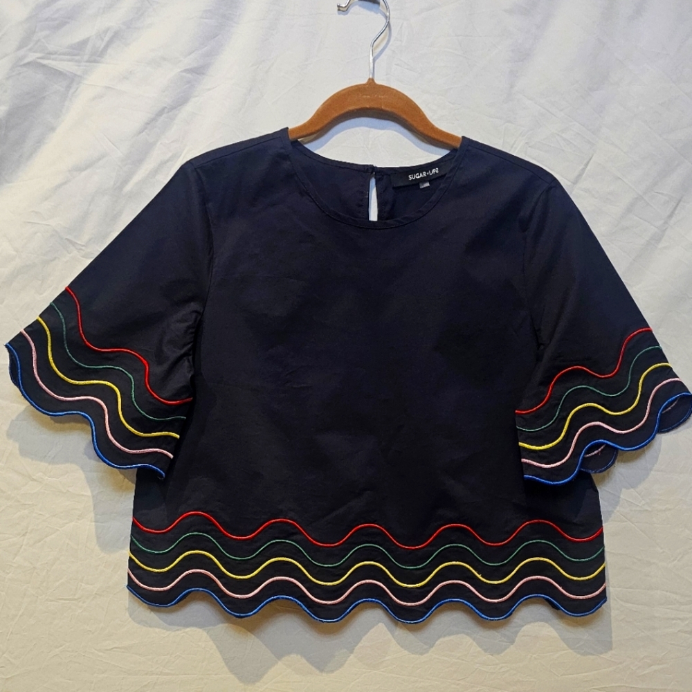 SUGAR LIPS Croped Shell Top (NWOT) Size L